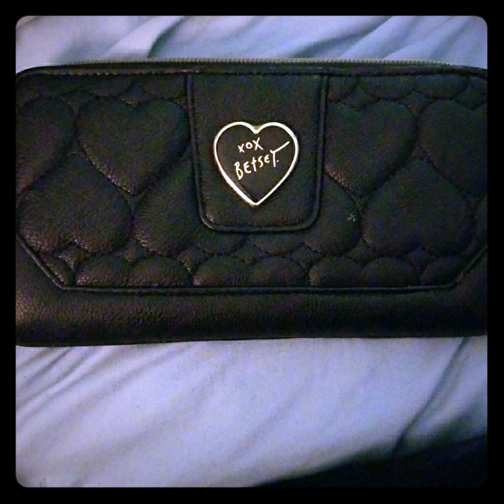 Betsy Johnson wallet